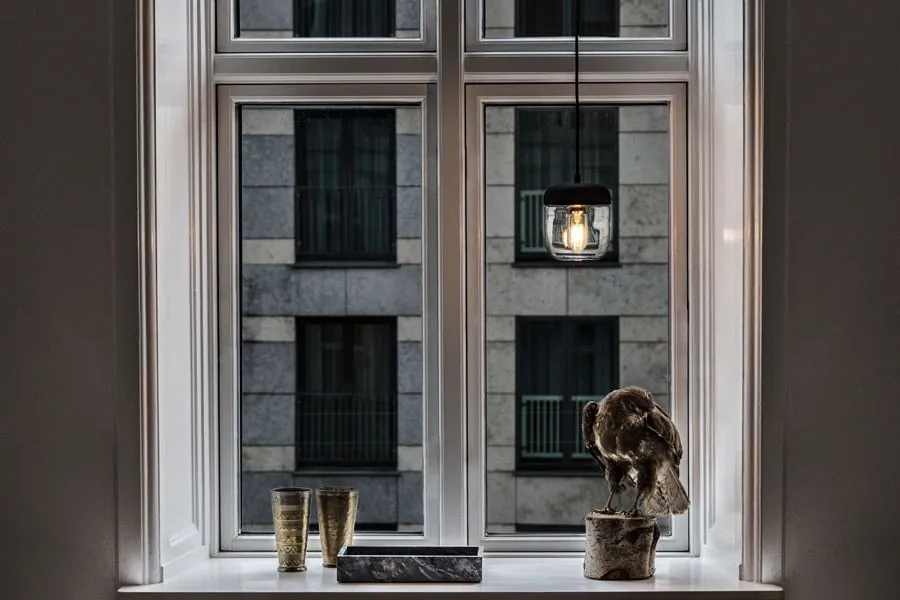ACORN Black Pendant Light