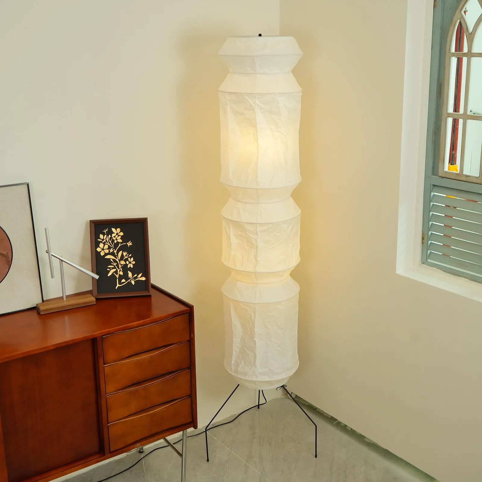 Akari UF4-L6 Floor Lamp 20.4″- 74″