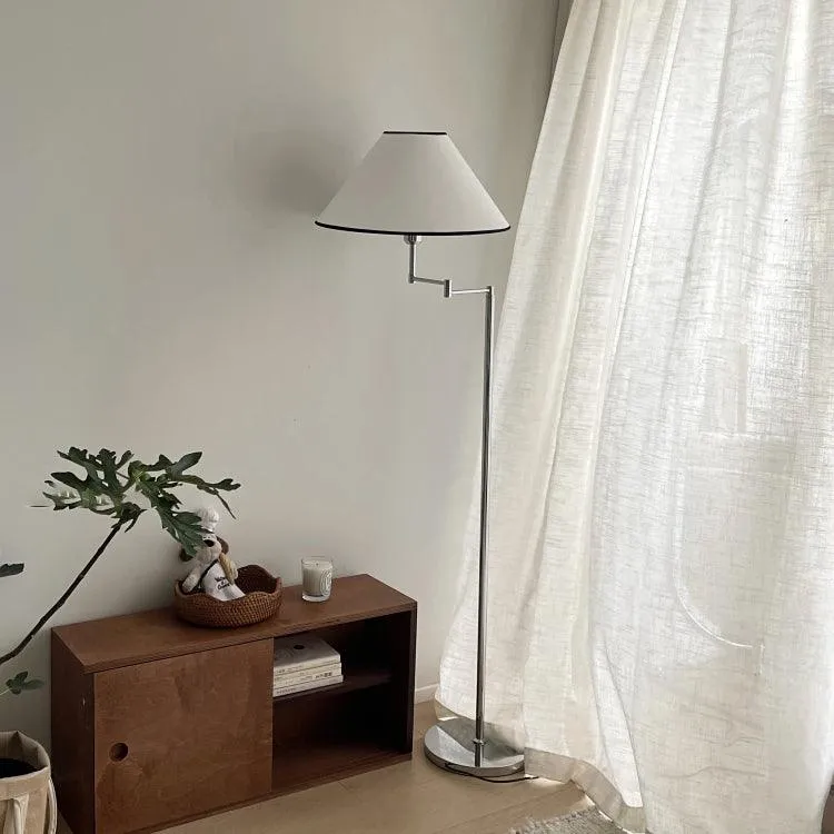 Dakota Floor Lamp 17.7″- 59″