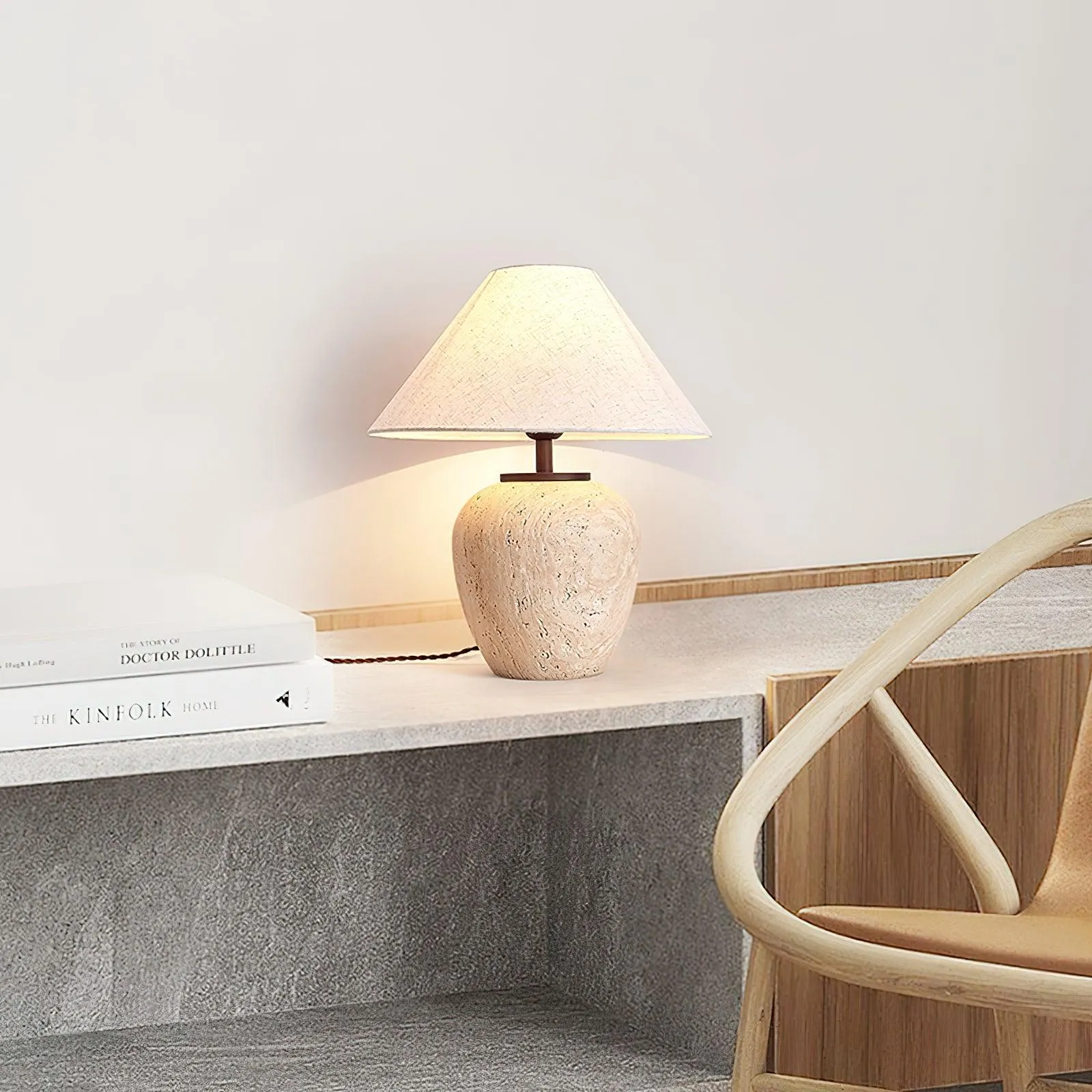 Kaliyu Table Lamp