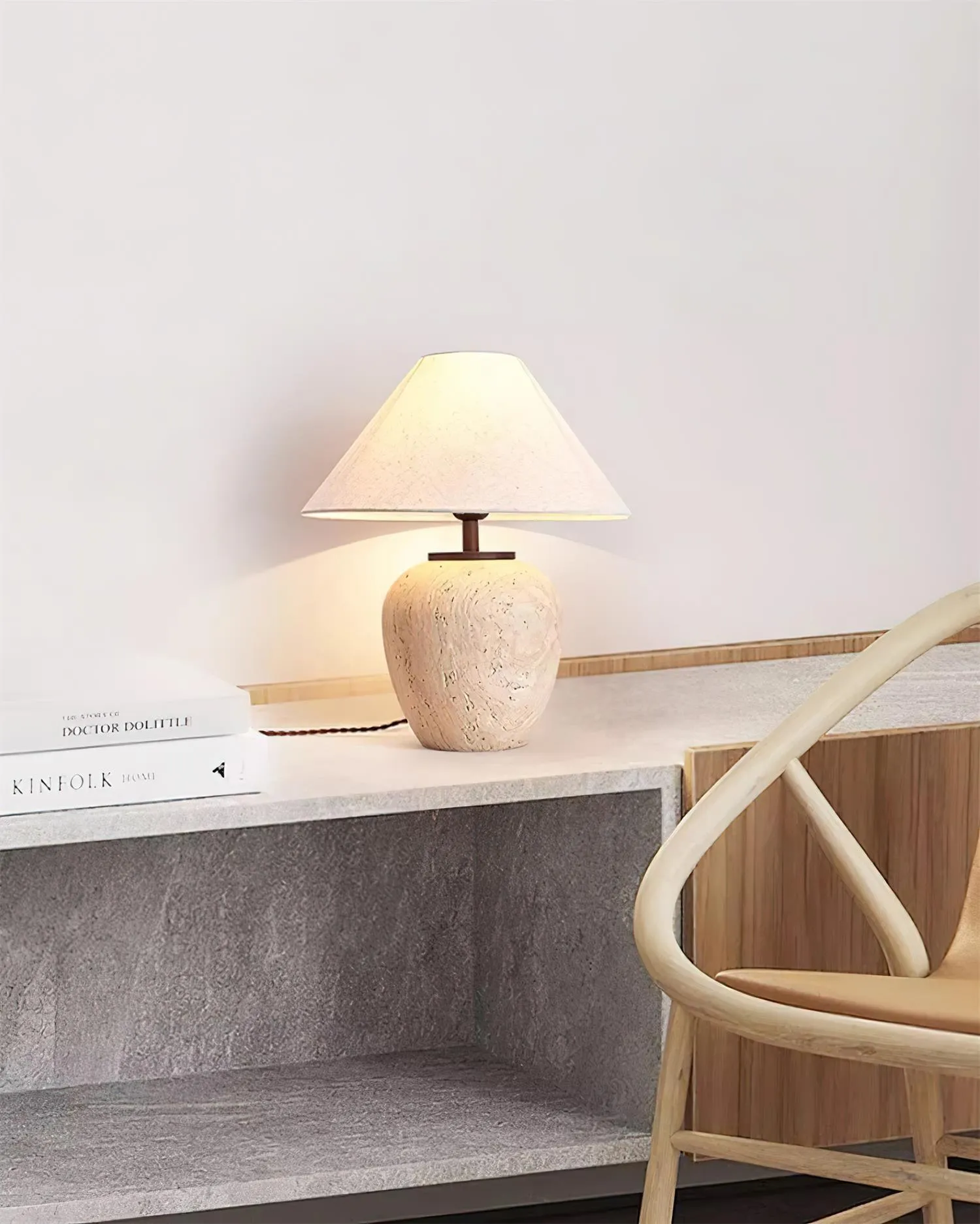 Kaliyu Table Lamp