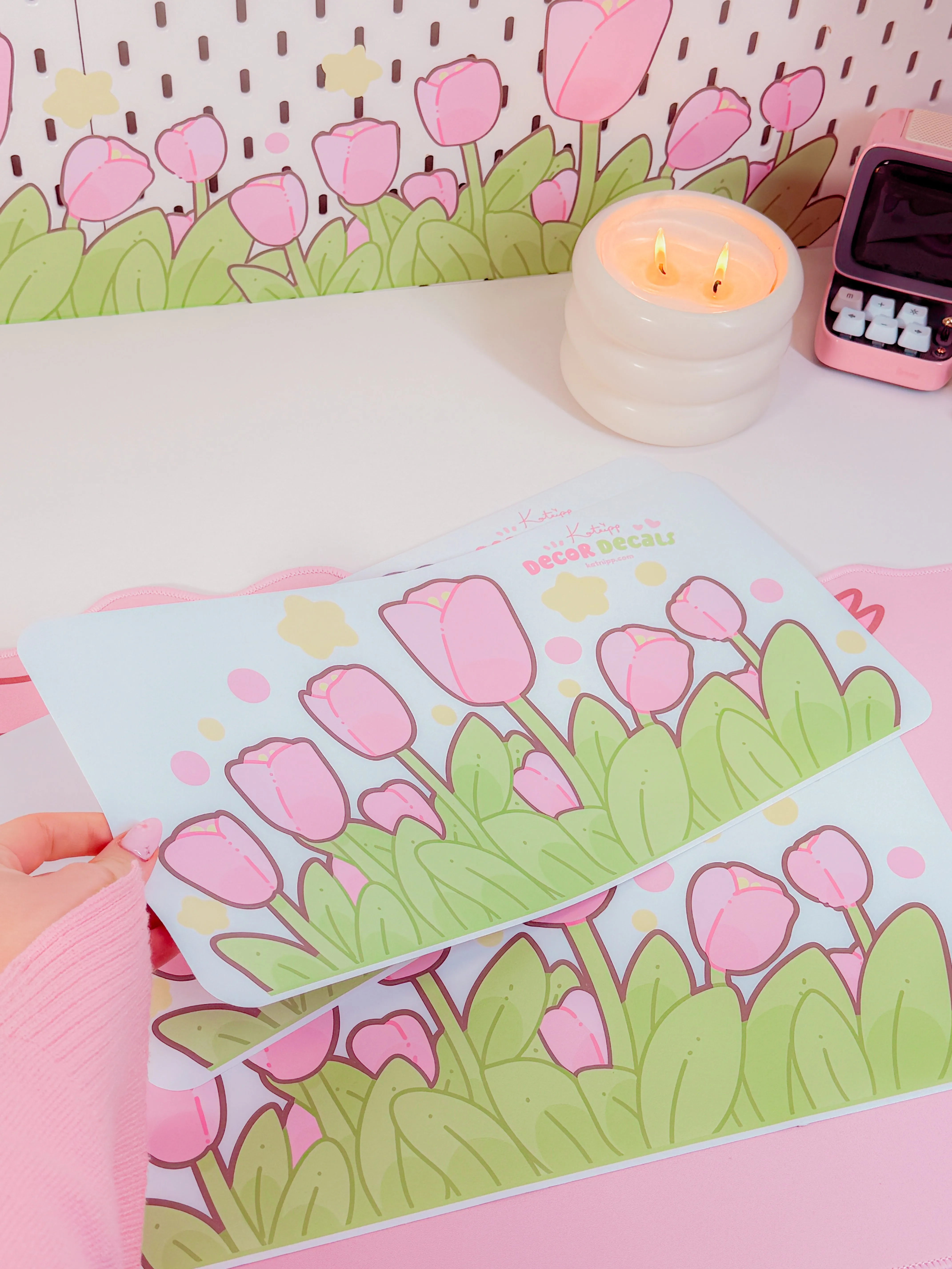 Katnipp Tulip Strip Wall Decal | Pastel Floral Border Sticker | Removable Kawaii Aesthetic Decor for Bedroom & Nursery