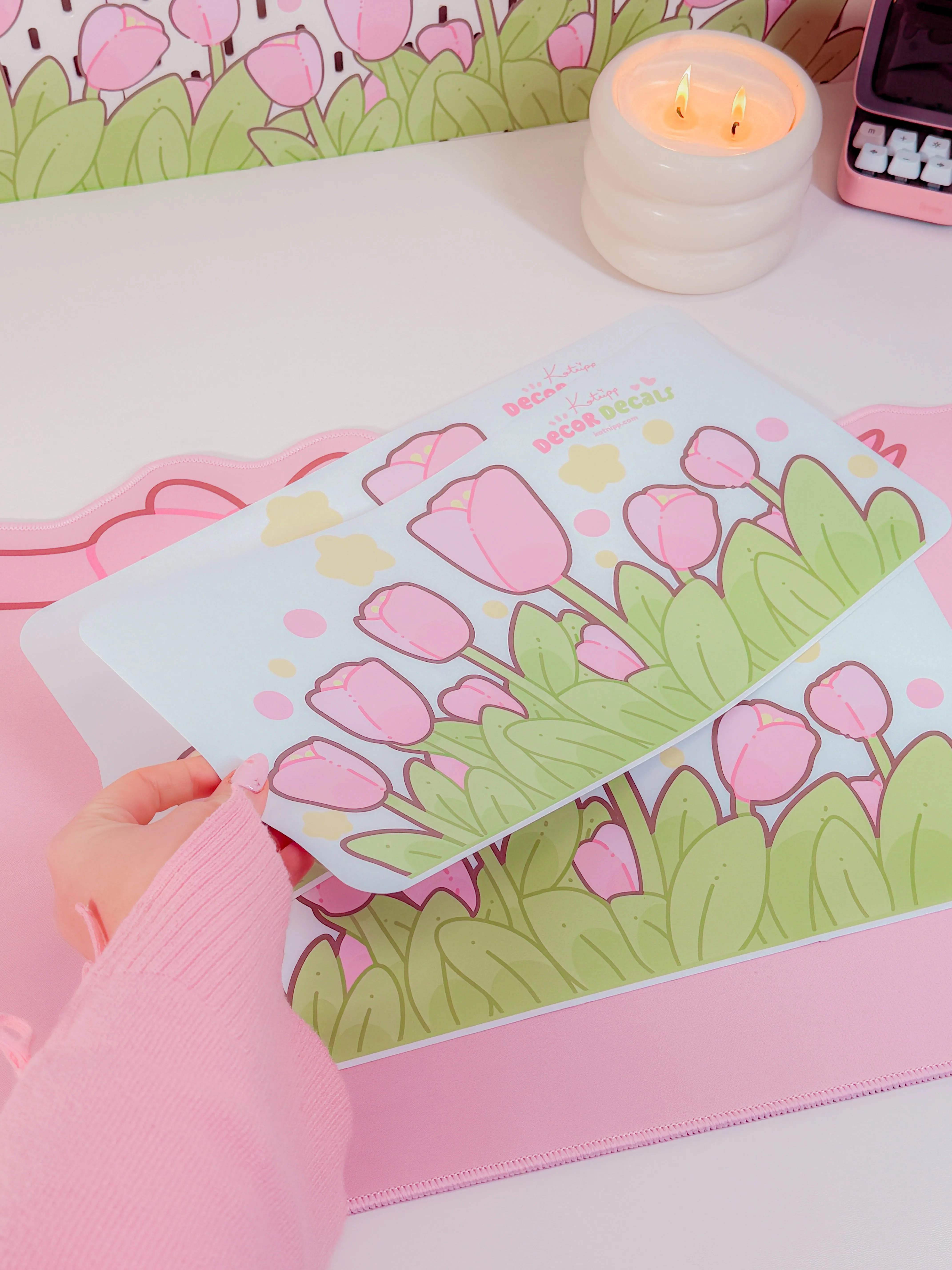 Katnipp Tulip Strip Wall Decal | Pastel Floral Border Sticker | Removable Kawaii Aesthetic Decor for Bedroom & Nursery