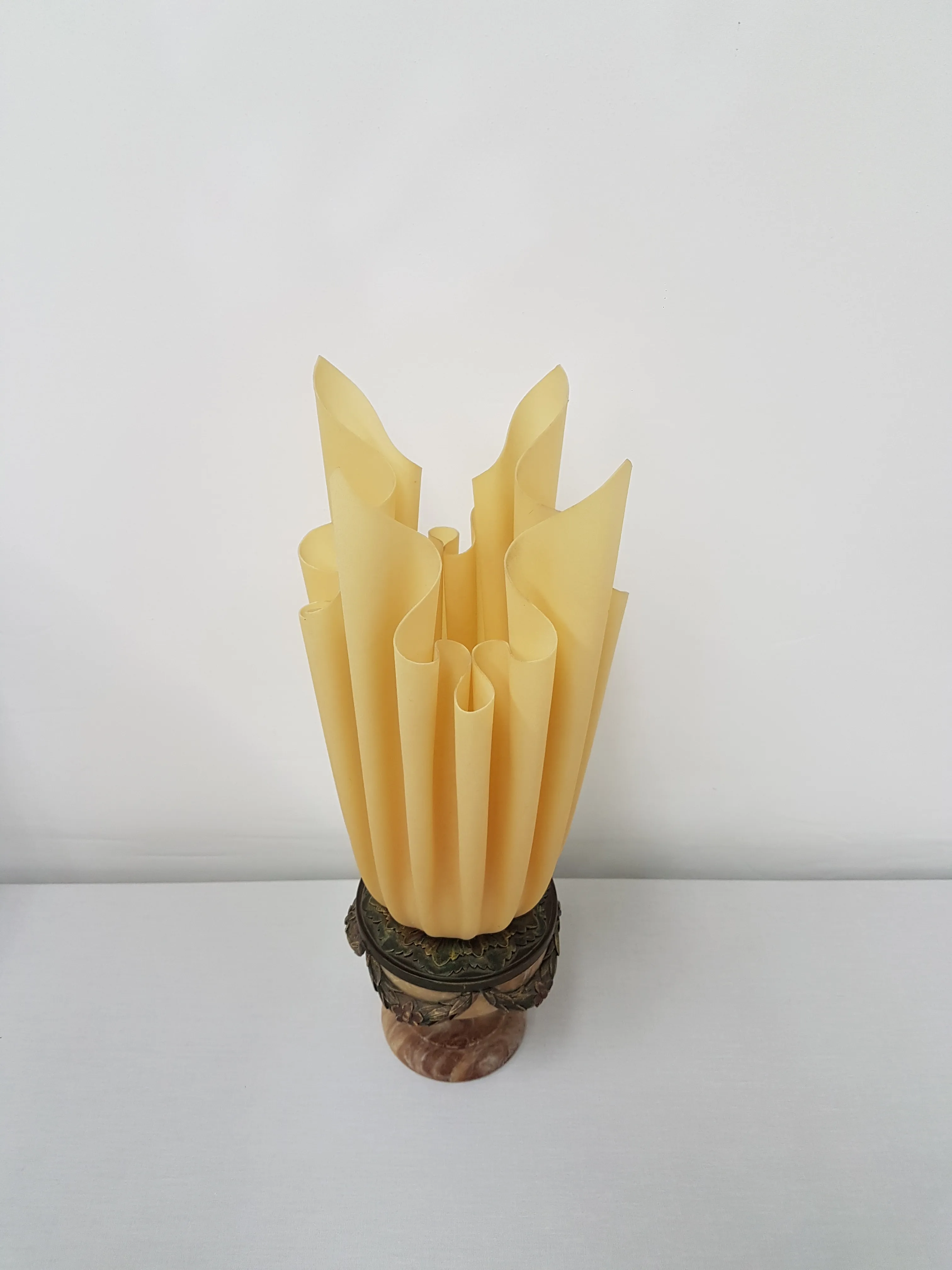 Modern draped torch table lamp Bourbon - Georgia Jacob - France