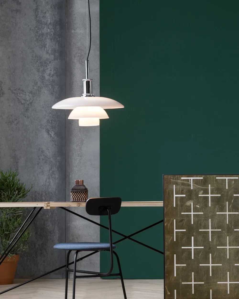 PH 4½-4 Glass Pendant Lamp