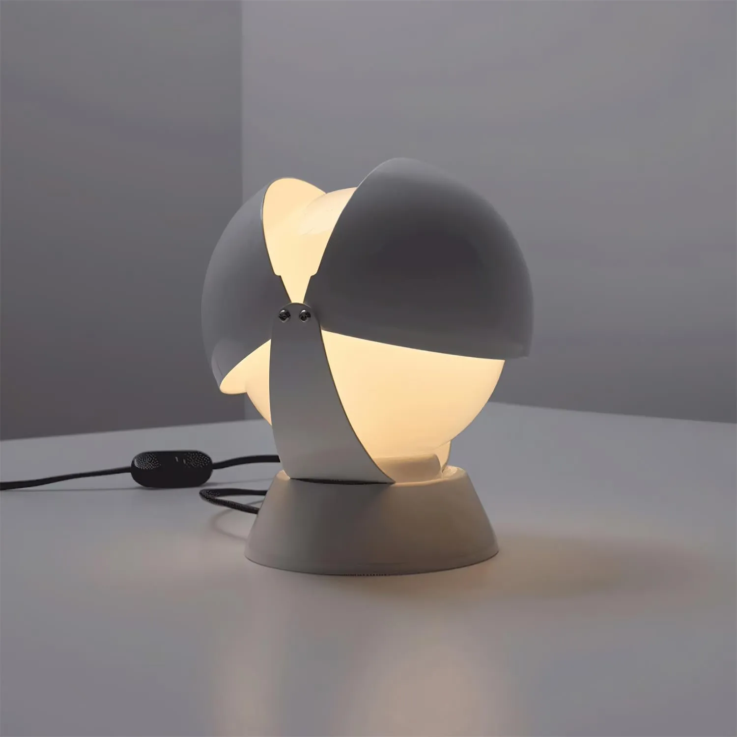 Pileino Table Lamp 7″- 7.8″