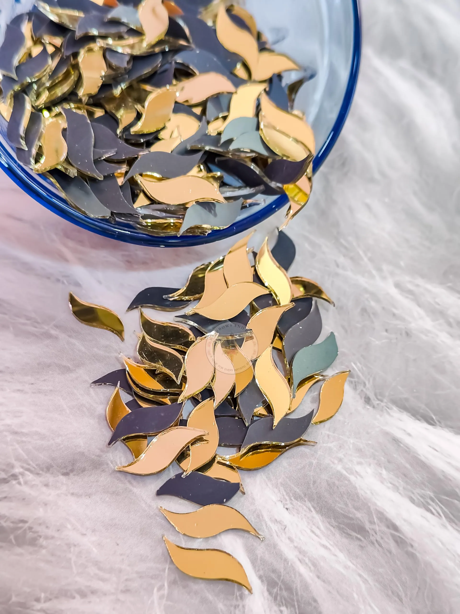 R&H Gold Mirror S Shape, 100 Grams for LIPPAN Art, Mirror Art, MUD and Mirror Art, Craft, Mosaic Art, Home Decorations ETC (2 CM)