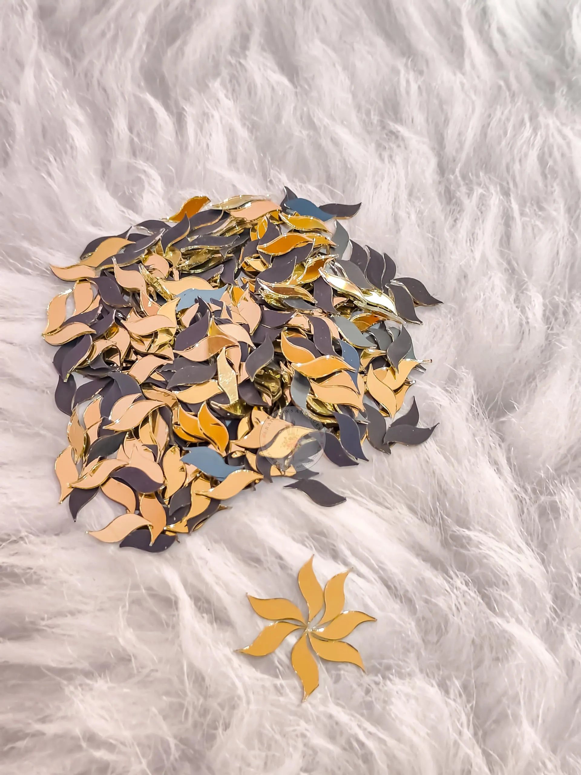 R&H Gold Mirror S Shape, 100 Grams for LIPPAN Art, Mirror Art, MUD and Mirror Art, Craft, Mosaic Art, Home Decorations ETC (2 CM)
