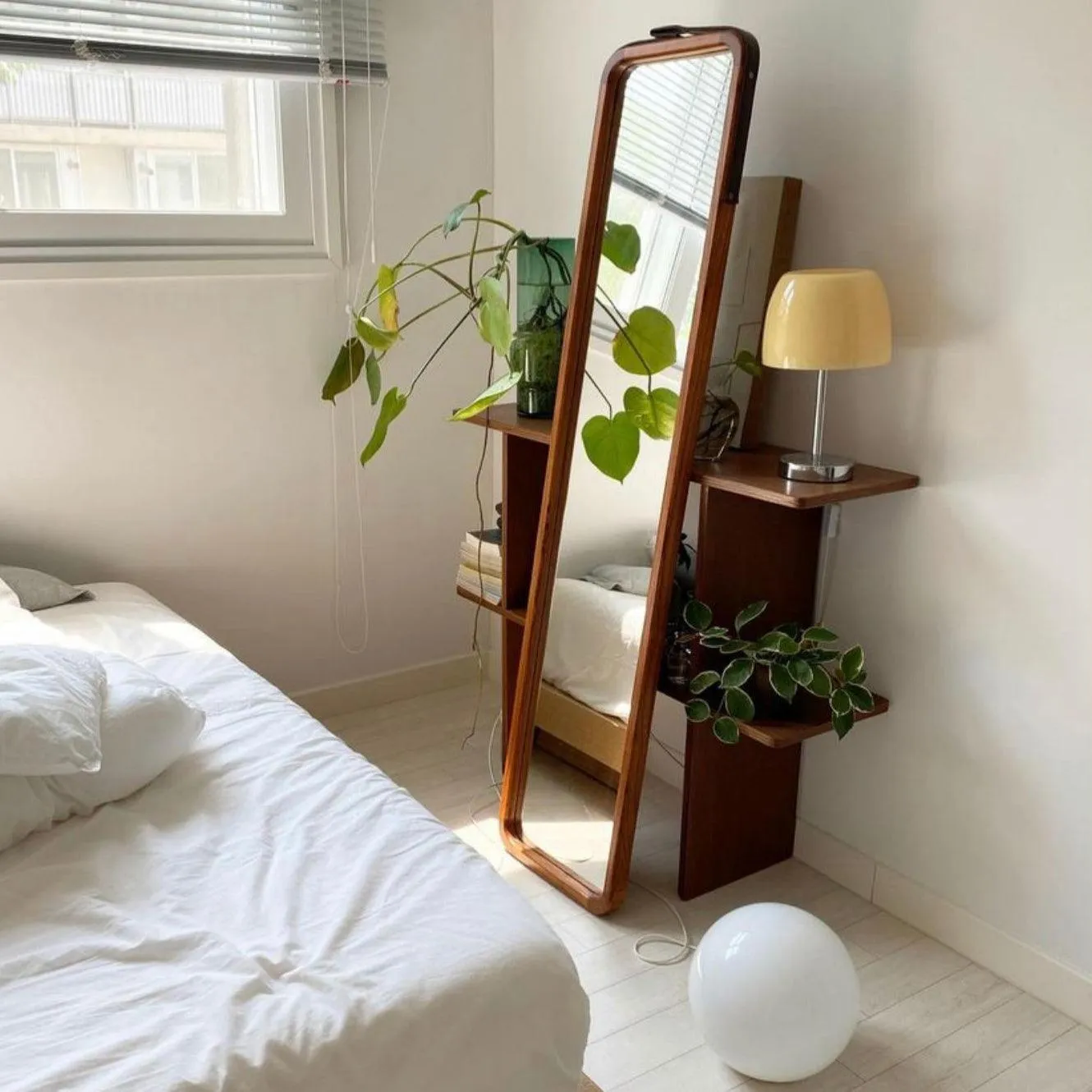 Roxboro Table Lamp