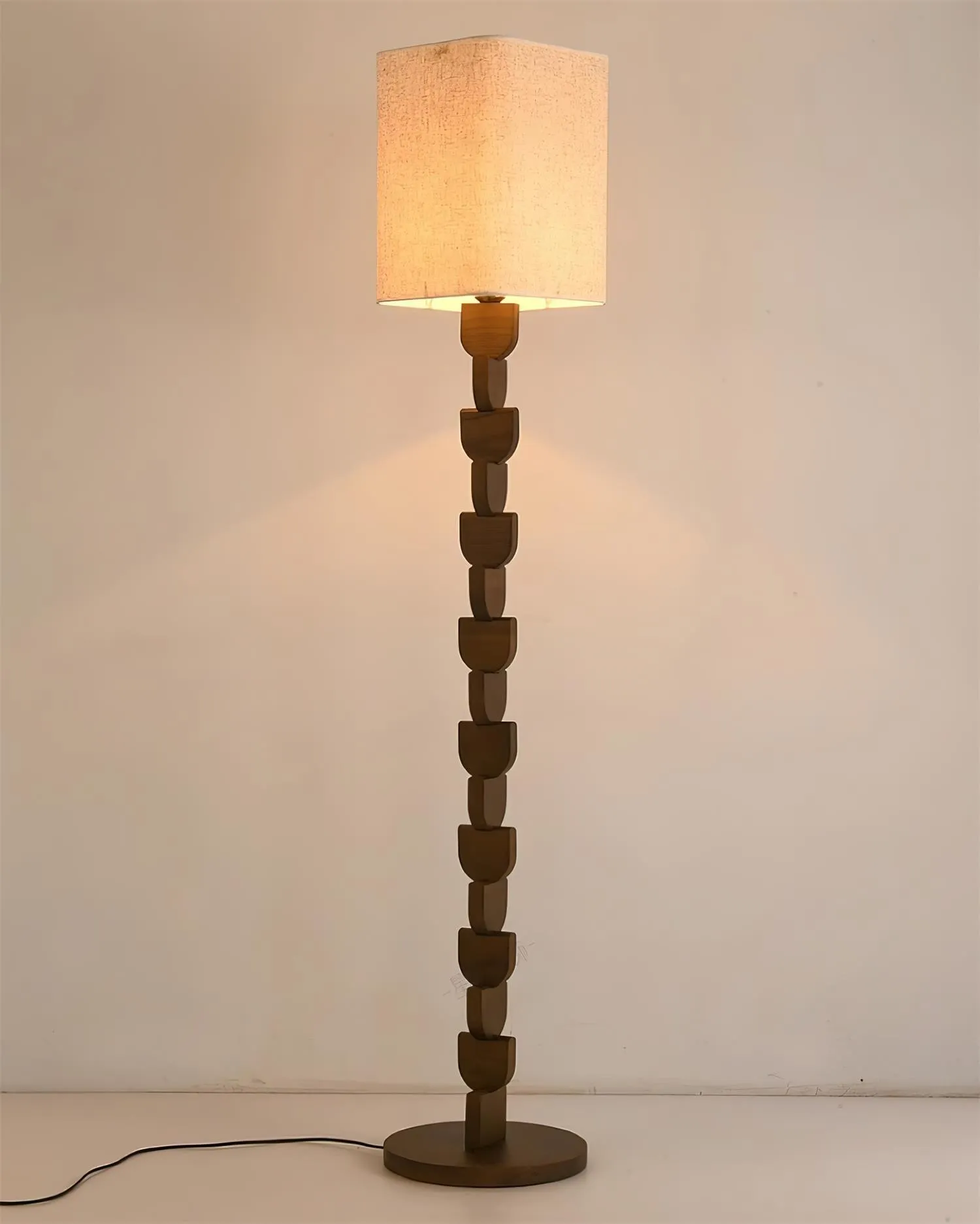 Sacha Wood Floor Lamp