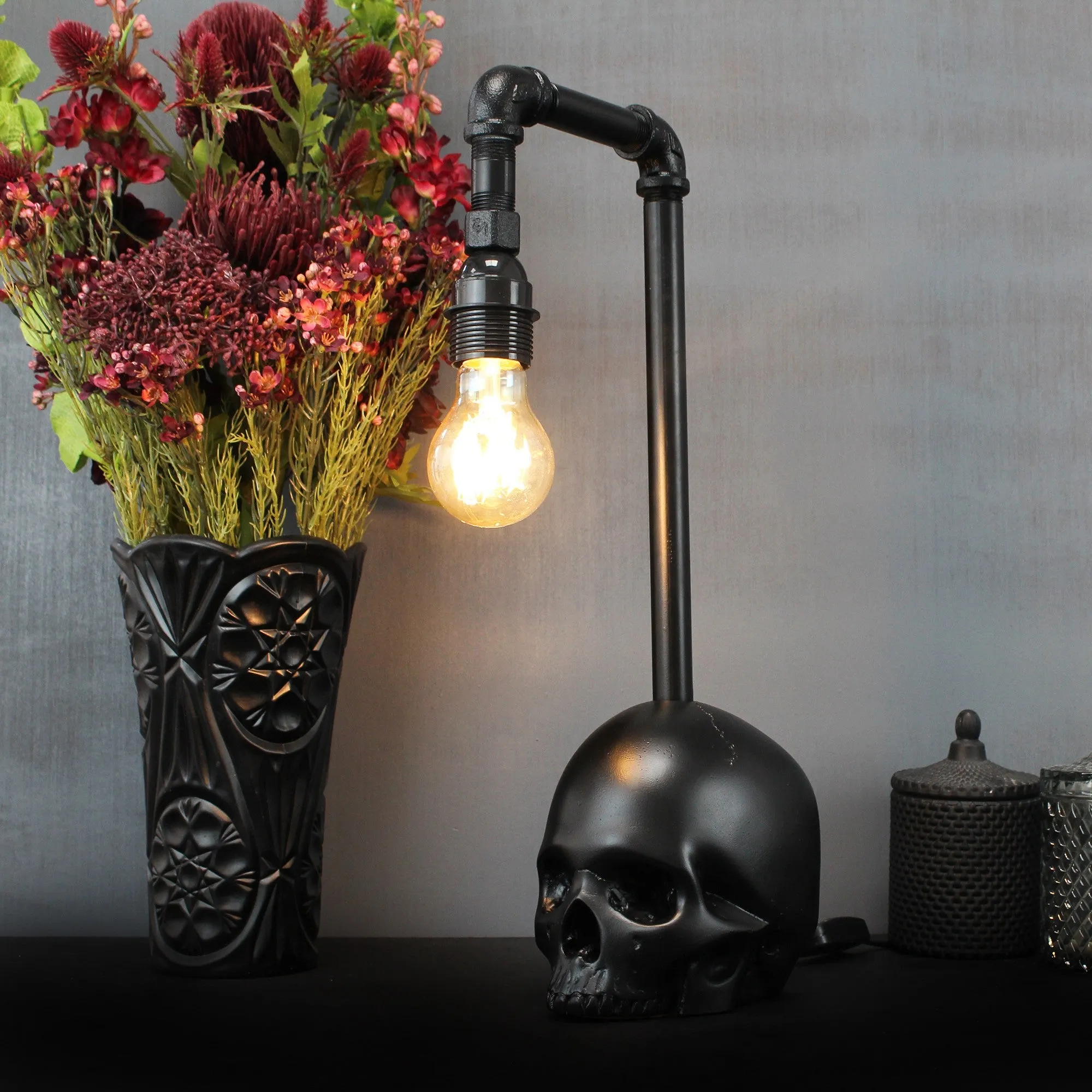 Talisman Skull Lamp